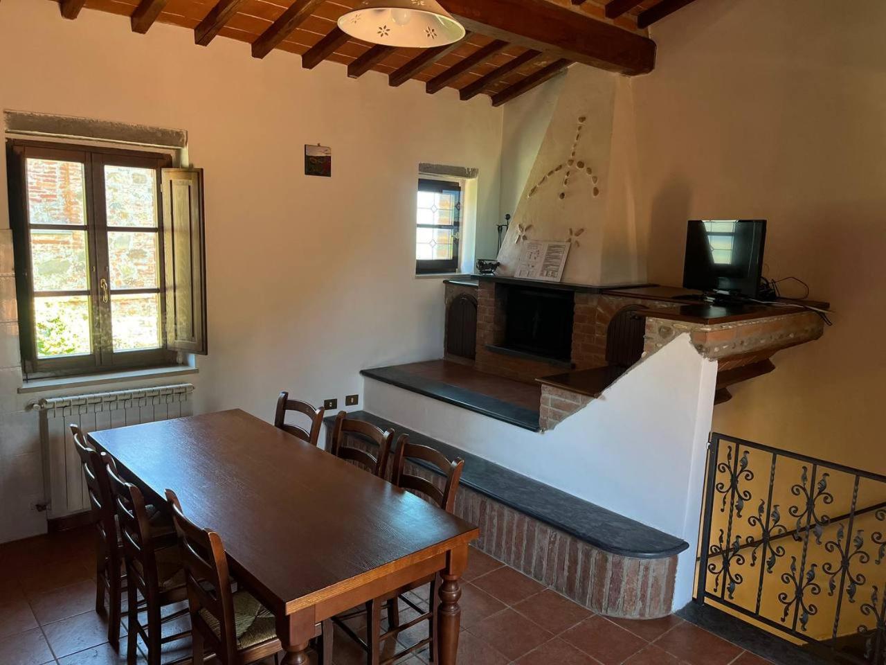 Cetine Vecchie Villa Torrita di Siena Bagian luar foto